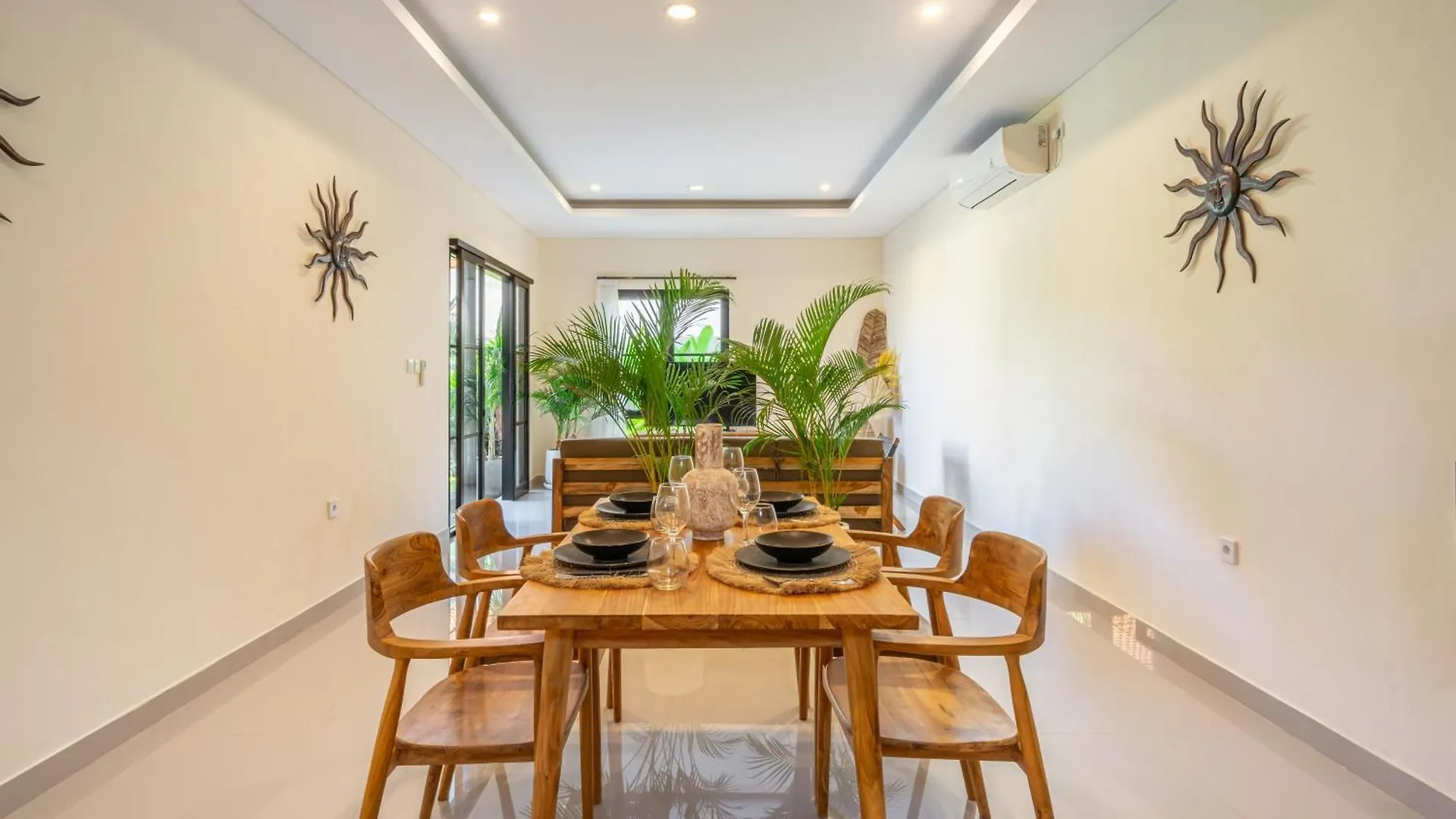 Alicia - Promo Canguu - Brand New Villa - Huge Pool -Ps5! Kerobokan  0*, Kerobokan (Bali) Indonesia